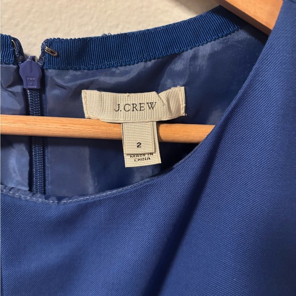 Elegant Blue Sleeveless pleated front Dress - Picture 2 of 7